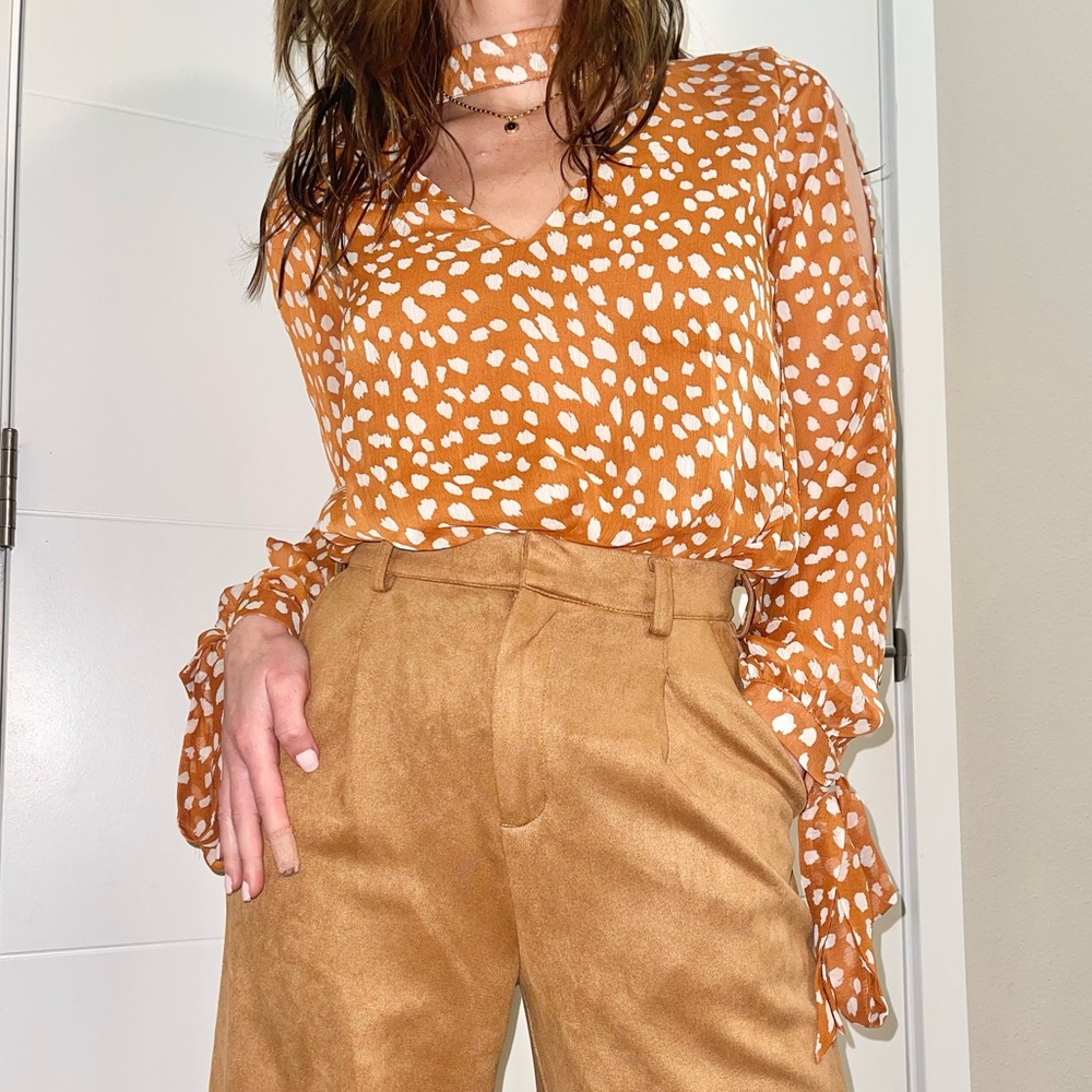 Spotted bodysuit top